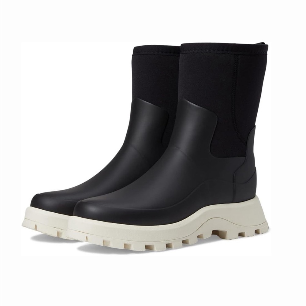 Like New Hunter City Explorer Shirt Rain Boots | Size 7 Black Cream Neoprene